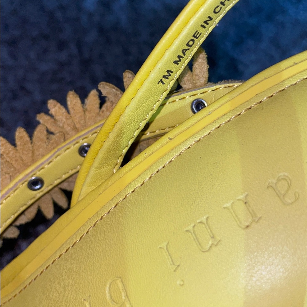 Gianni Bini Yellow Daisy Heels woman Size 7 - Picture 5 of 10
